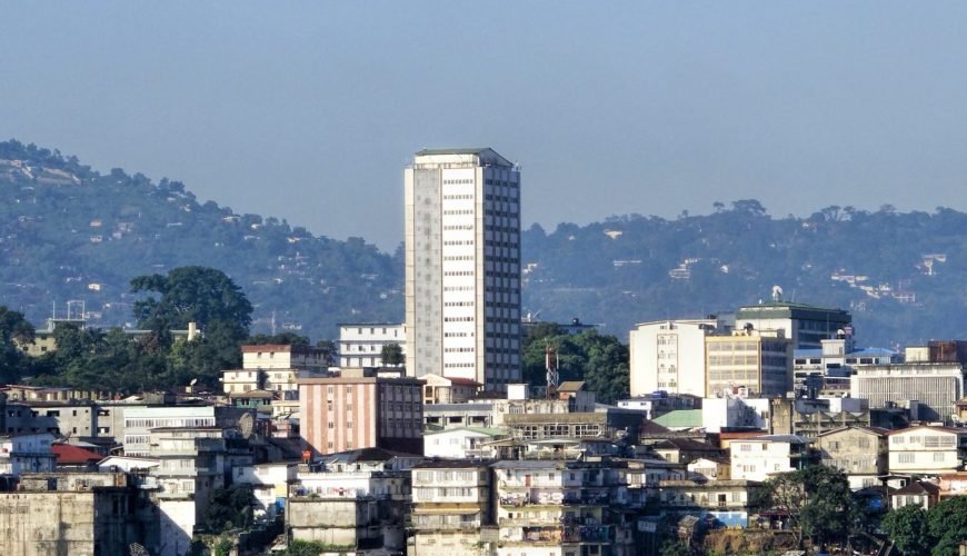 Discover the Warmth of Sierra Leonean Hospitality: Local Experiences in Freetown